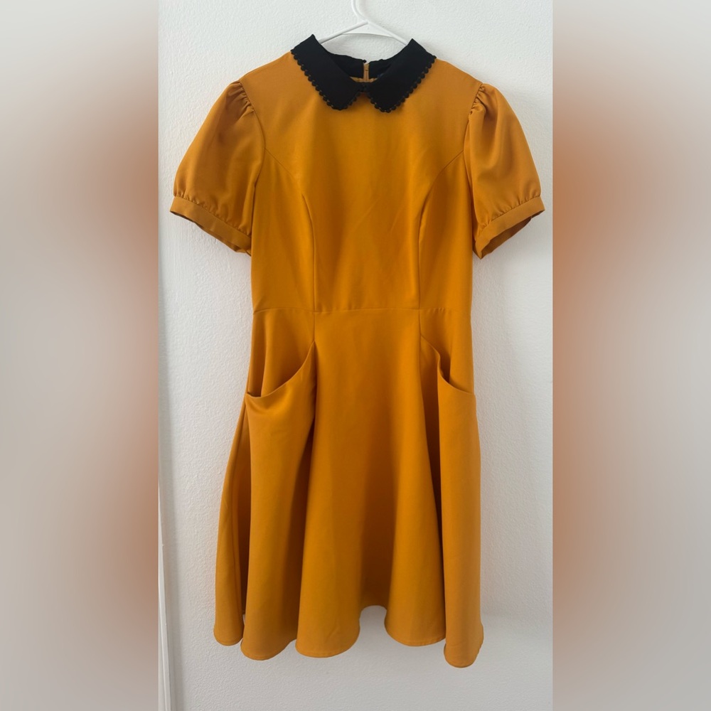 Collectif Vintage London Golden Yellow Dress Puff Sleeve Collared NWT Size Large